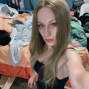 26” Dirty Blond Wig